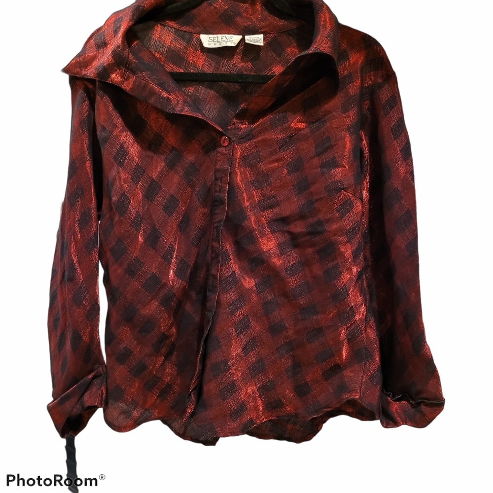 Selene Sport shimmery red and black checkered blouse. Size 1X. Loose fit.